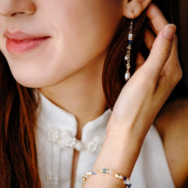 Mileira-Rethink-earrings
